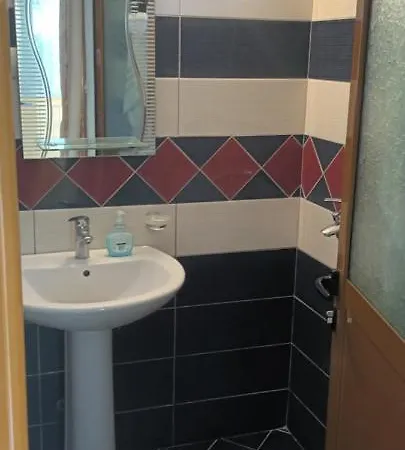 ゲストハウス Resul Pushi クサミル